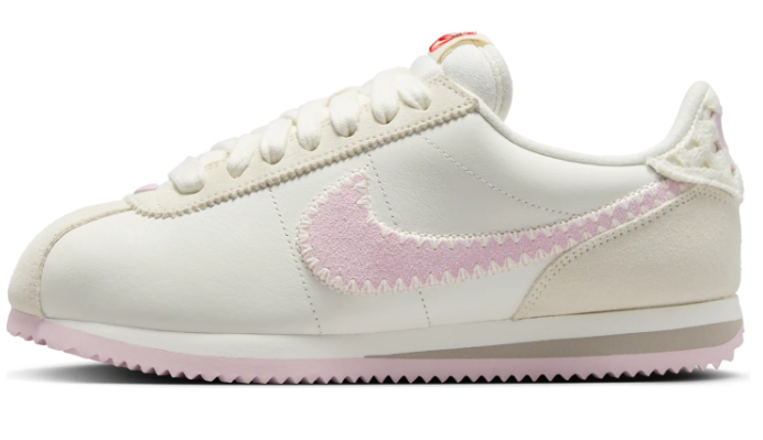 Women's Nike Cortez "Valentine's Day" (2025) – Sail / Pink Foam