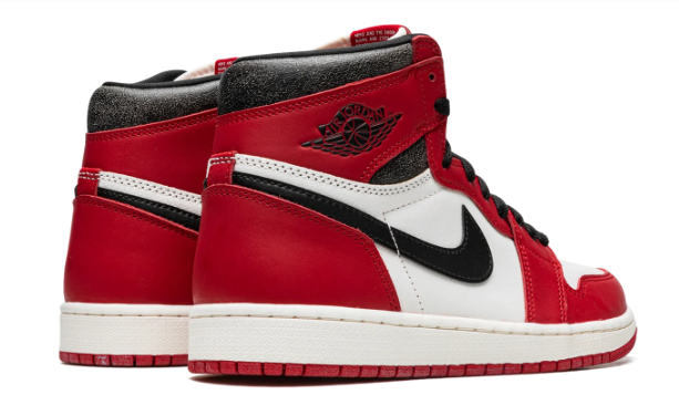 Air Jordan 1 Retro High OG 'Chicago Lost and Found' Sneakers