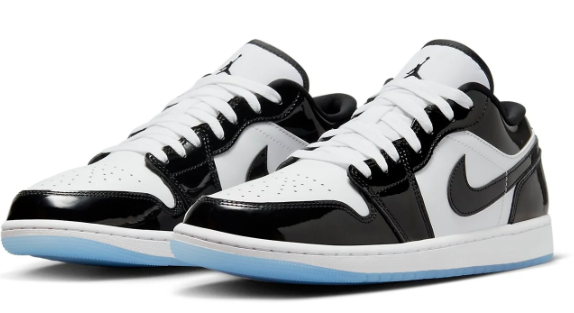 Air Jordan 1 Low SE – Black / White / Concord