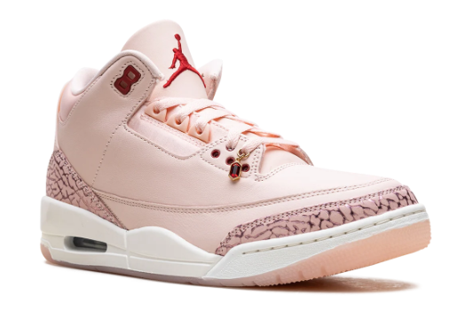 Air Jordan 3 'Valentine's Day' Washed Coral / Gym Red / Sail Sneakers