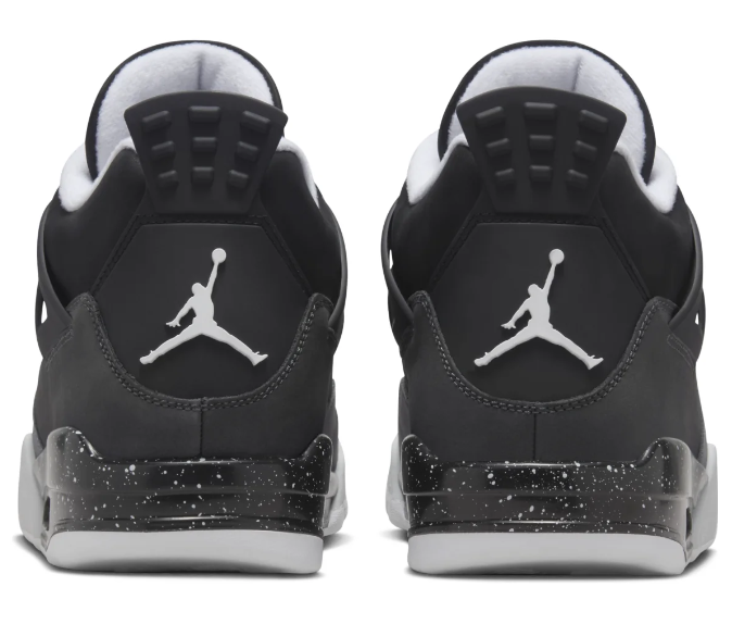 Air Jordan 4 Retro 'Fear' 2024 Black / Cool Grey Sneakers