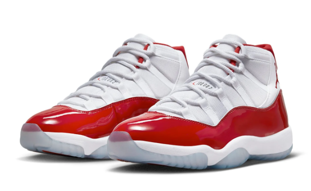 Air Jordan 11 Retro 'Cherry' White / Red Sneakers