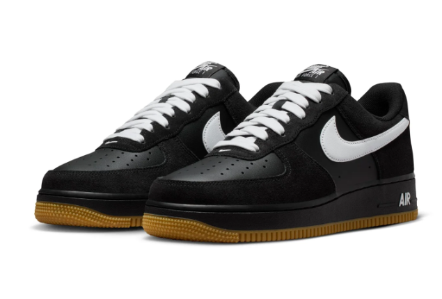 Nike Air Force 1 Low Black / White Sneakers
