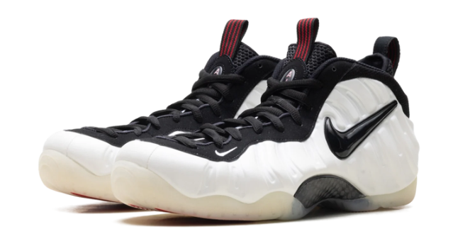Nike Air Diamond Turf '49ers' Black / White / Red Sneakers