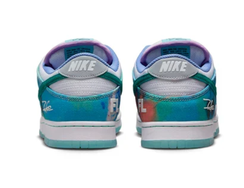 Futura Laboratories x Nike SB Dunk Low “Bleached Aqua”
