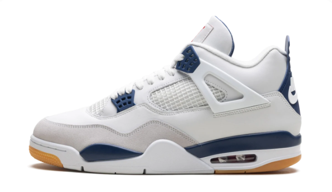 Nike SB x Air Jordan 4 'Navy' White / Navy Sneakers