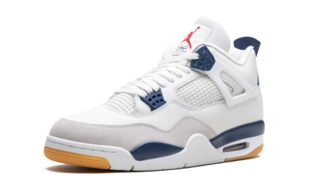 Nike SB x Air Jordan 4 'Navy' White / Navy Sneakers