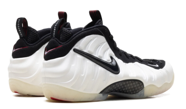 Nike Air Diamond Turf '49ers' Black / White / Red Sneakers
