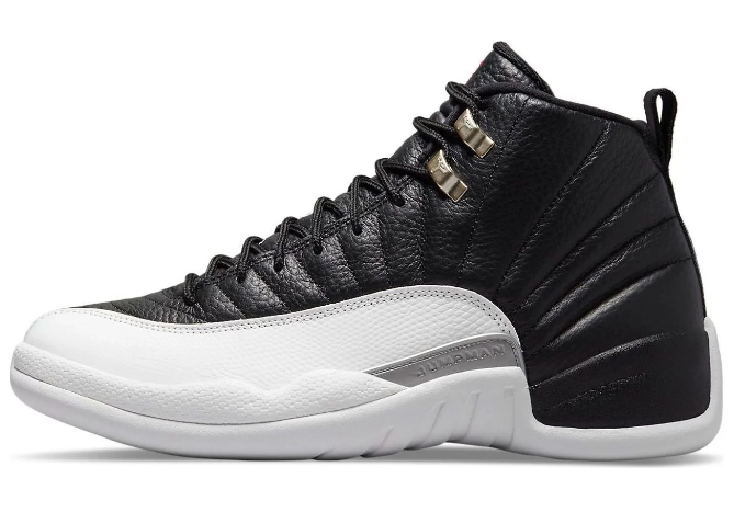 Air Jordan 12 Retro 'Playoffs' Black / White Sneakers