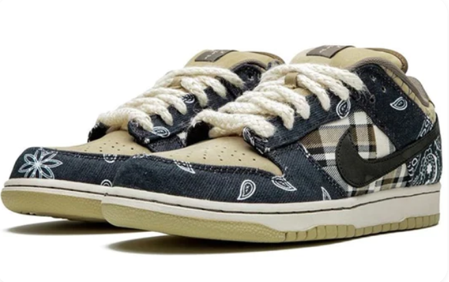 Travis Scott x Nike SB Dunk Low – Paisley & Plaid