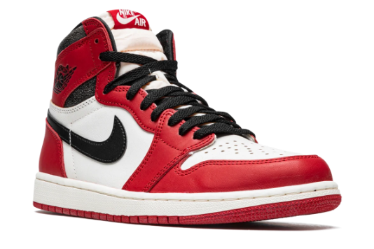 Air Jordan 1 Retro High OG 'Chicago Lost and Found' Sneakers